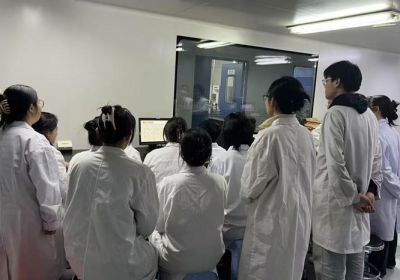 觀看“開工第一課”，為節(jié)后復(fù)工保駕護(hù)航